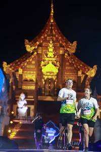 BIB: 420, 421
                            <button type="button" onclick="openModal(22341994)" class="btn btn-primary btn-sm float-right btn-popup" data-toggle="modal" data-target=".modal-high-quality">
                        <i class="fas fa-shopping-cart"></i> Add to Cart
                    </button>
                                            <button type="button" onclick="isThisMe(22341994, true)" class="btn btn-success btn-sm float-right btn-popup btn-isme hidden" data-toggle="tooltip" data-placement="bottom" title="นี่คือรูปของคุณใช่ไหม คลิกที่นี่เพื่อเอาเข้าอัลบั้ม">
                        <i class="fas fa-plus"></i> Add to album
                    </button>
                    <button type="button" onclick="isThisMe(22341994, false)" class="btn btn-warning btn-sm float-right btn-popup btn-isnotme hidden">
                        <i class="fas fa-ban"></i> Remove from album
                    </button>